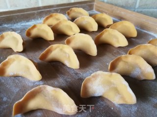 平菇猪肉饺子的做法步骤：22
