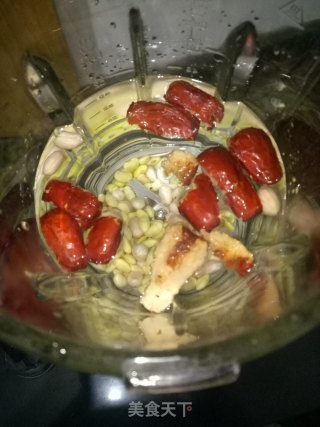 花生豆浆的做法步骤：3