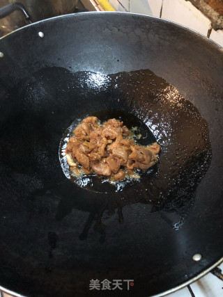 高笋肉片的做法步骤：1