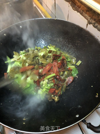 泡菜烧鱼的做法步骤：3