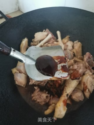 红烧公鸡的做法步骤：4