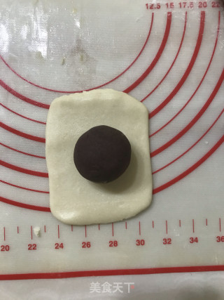 蛋黄酥的做法步骤：23