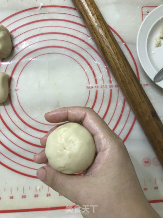 蛋黄酥的做法步骤：25
