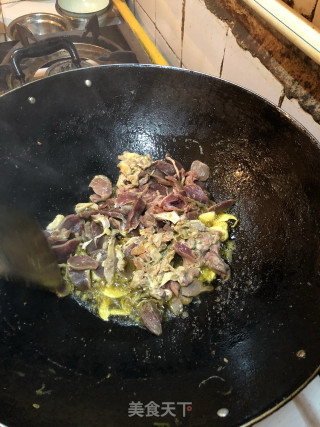 鸡杂粉条的做法步骤：2