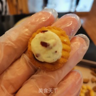 蔓越莓牛扎汉堡，假日必备小零食！的做法步骤：4