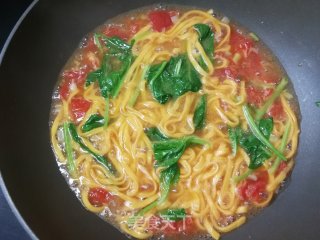 菠菜胡萝卜面条的做法步骤：20