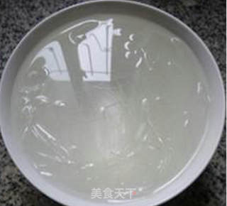 五号菜香菇脆粉丝汤的做法步骤：4