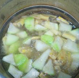 羊尾笋蒲瓜排骨汤的做法步骤：12