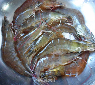 茄汁活虾的做法步骤：1