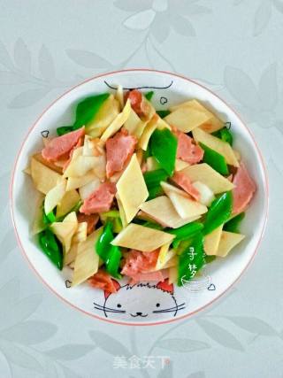 牛肉庚青椒炒茭白的做法步骤：5