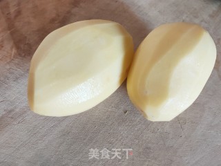 椒麻土豆丝的做法步骤：1