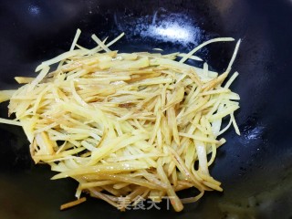 椒麻土豆丝的做法步骤：5