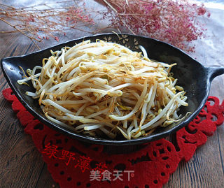 清炒绿豆芽的做法步骤：6