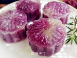 水晶紫薯栗蓉月饼的做法步骤：13