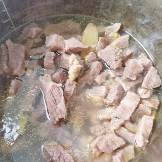 红烧牛肉的做法步骤：5