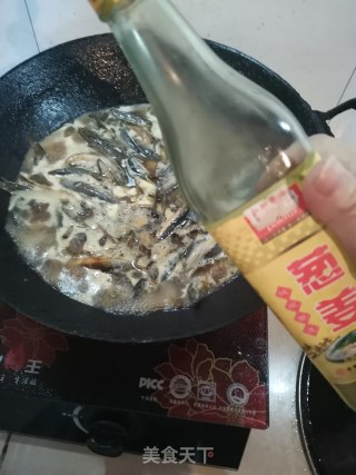 红烧野生泥鳅的做法步骤：4