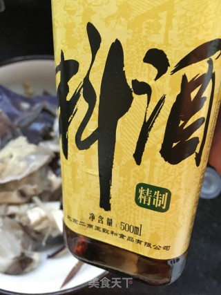“快手小炒”剁椒炒梭子蟹的做法步骤：5
