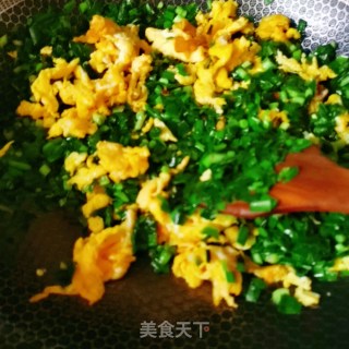 韭菜鸡蛋馅饼的做法步骤：7