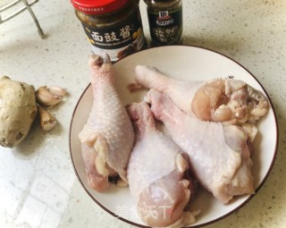 孜然烤鸡腿的做法步骤：1
