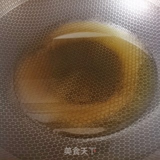 过油鱼块的做法步骤：4