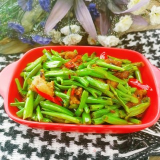 油渣炒空心菜梗的做法步骤：6