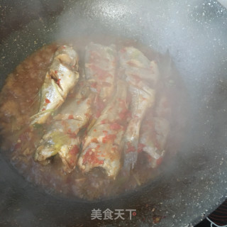 剁椒熬小黄花的做法步骤：22