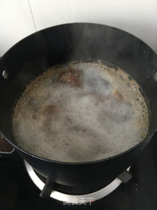 卤驴肉筋的做法步骤：3