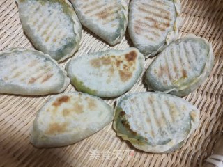 虾仁韭菜盒子的做法步骤：16