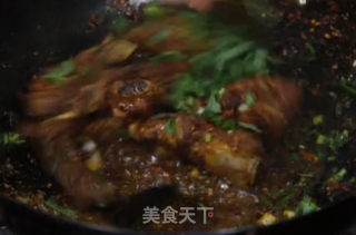 手抓排骨的做法步骤：6