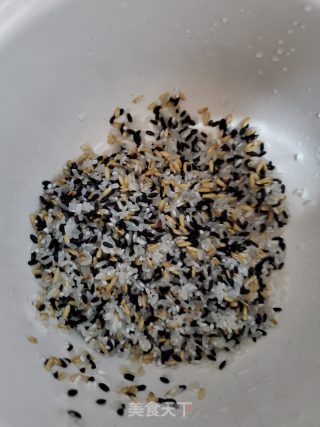 紫米山药粥的做法步骤：3