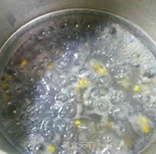 粟米粒黑豆大米粥的做法步骤：12