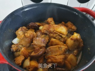 香菇焖鸡的做法步骤：11