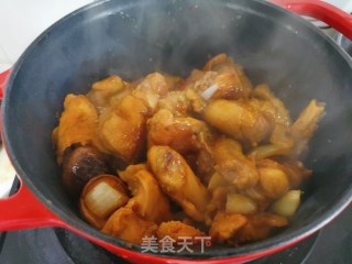 香菇焖鸡的做法步骤：12
