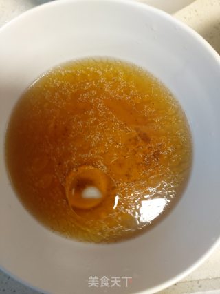 香菜牛肉面的做法步骤：4