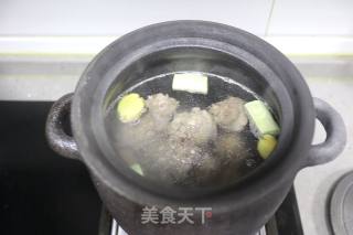 牛尾竹荪汤的做法步骤：6