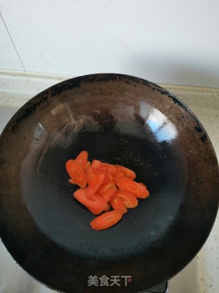 杂蔬炒豆皮的做法步骤：5