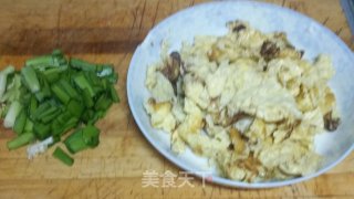 韭菜炒鸡蛋的做法步骤：5