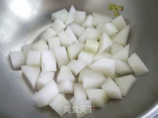 猪肉丸冬瓜汤的做法步骤：3
