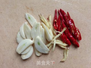 香菜拌海参的做法步骤：4