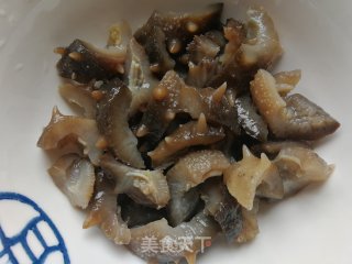 香菜拌海参的做法步骤：5