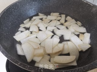 杏鲍菇炒肥牛的做法步骤：3