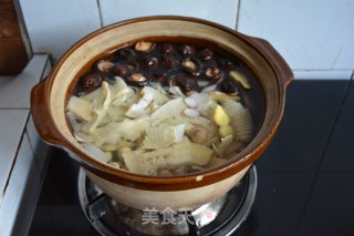 莲子香菇炖甲鱼的做法步骤：9