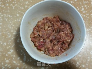 肉末茄子豆腐的做法步骤：1