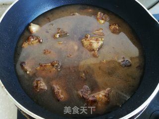 板栗烧排骨的做法步骤：8