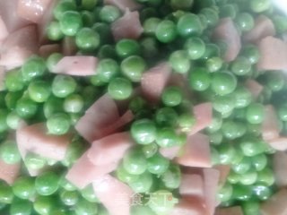 火腿豌豆丁的做法步骤：9