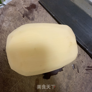 沙虫干贝骨头汤的做法步骤：1