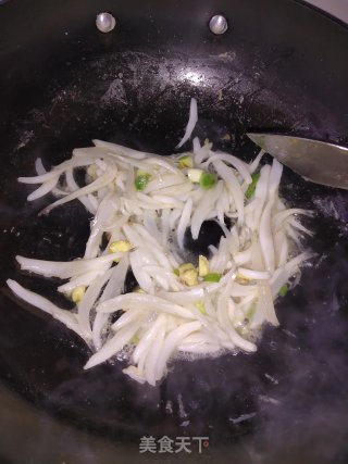 银鱼西红柿鸡蛋羹的做法步骤：5