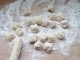 茴香猪肉馅水饺的做法步骤：5