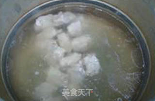 花菜甜玉米排骨汤的做法步骤：9