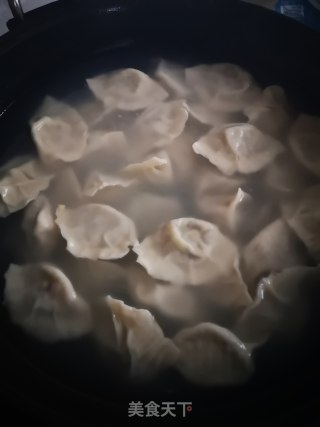 西葫芦海参水饺的做法步骤：11